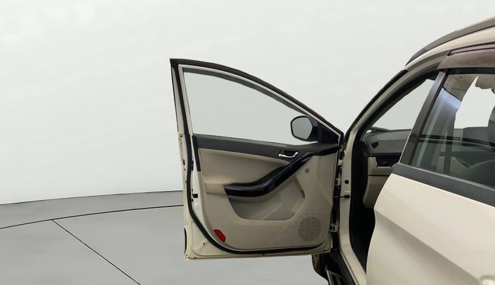 2021 Tata NEXON XZ PLUS DIESEL SUNROOF, Diesel, Manual, 1,02,270 km, LHS Front Door