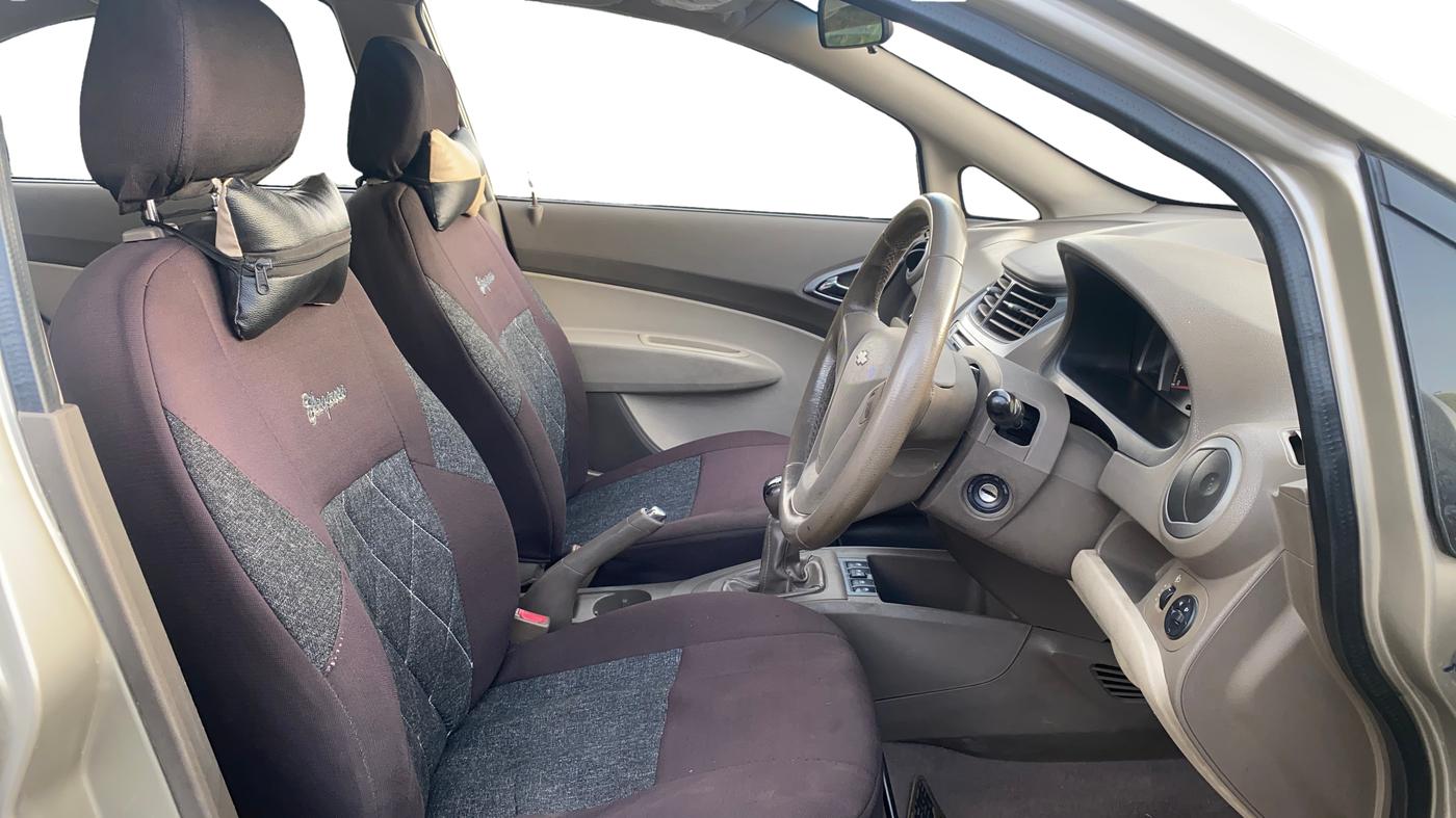 2014 Chevrolet Sail 1.2 LT ABS, Petrol, Manual, 43,091 km, Right Side Front Door Cabin