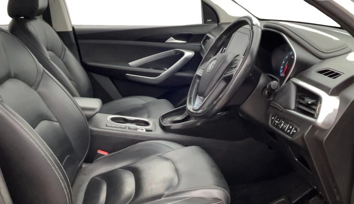 2020 MG HECTOR SHARP 1.5 DCT PETROL, Petrol, Automatic, 59,207 km, Right Side Front Door Cabin