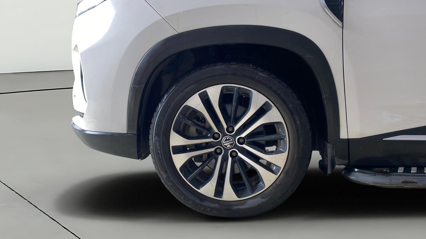 2021 MG HECTOR PLUS SHARP 1.5 PETROL TURBO DCT 6-STR, Petrol, Automatic, 63,454 km, Left Front Wheel