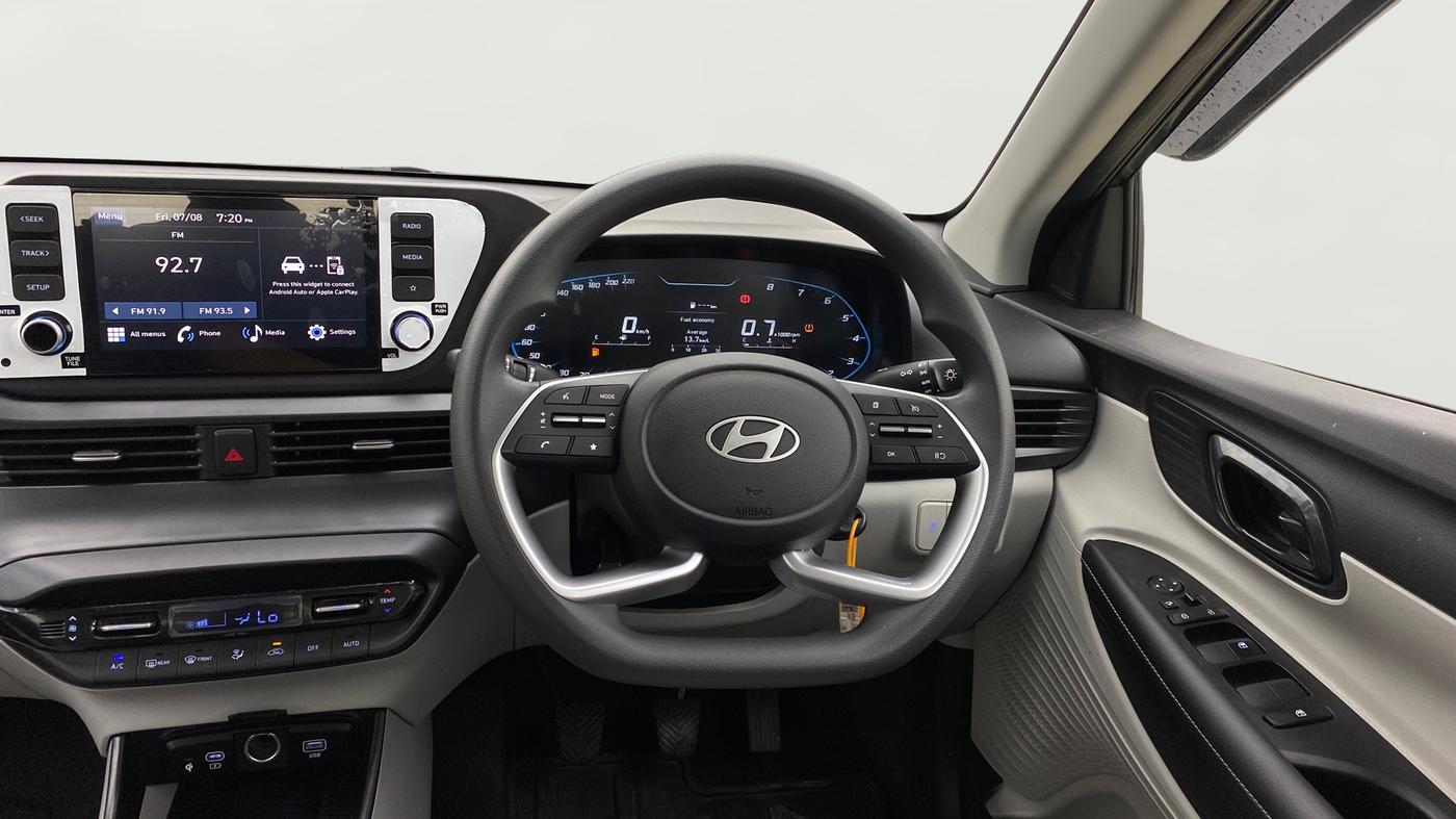 2025 Hyundai NEW I20 Sportz (O) 1.2, Petrol, Manual, 2,055 km, Steering Wheel Close Up