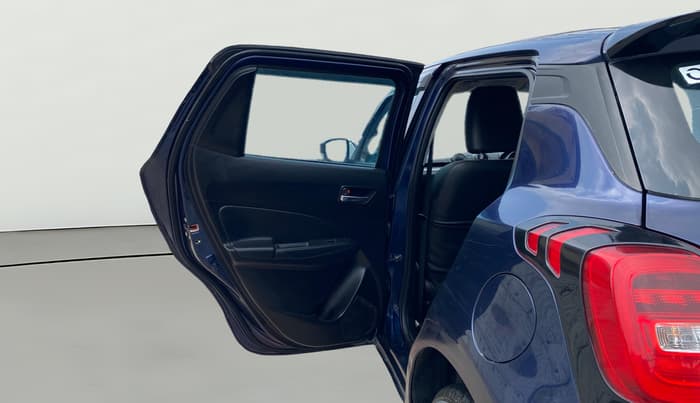 2022 Maruti Swift VXI, Petrol, Manual, 20,408 km, LHS Rear Door
