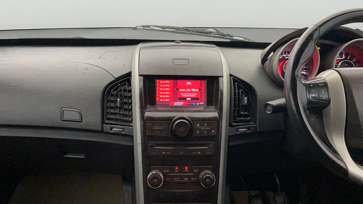 2014 Mahindra XUV500 W8, Diesel, Manual, 86,374 km, Air Conditioner