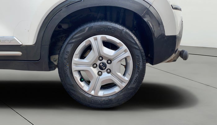 2020 KIA SONET HTX 1.0 IMT, Petrol, Manual, 38,690 km, Left Rear Wheel