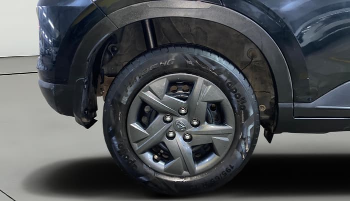 2023 Hyundai VENUE S(O) 1.2, Petrol, Manual, 17,272 km, Right Rear Wheel