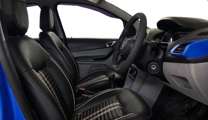 2020 Tata Tiago XZ PLUS PETROL, Petrol, Manual, 40,221 km, Right Side Front Door Cabin