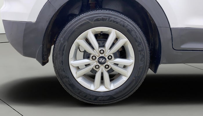 2017 Hyundai Creta SX PLUS 1.6 PETROL, Petrol, Manual, 70,478 km, Right Rear Wheel