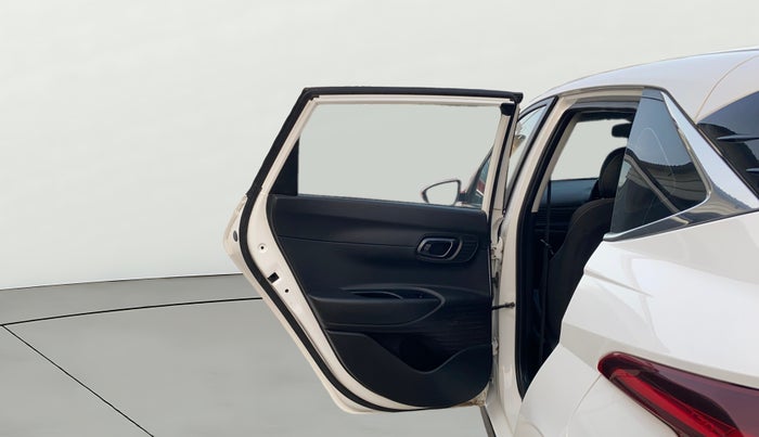 2023 Hyundai NEW I20 SPORTZ 1.2 MT, Petrol, Manual, 48,674 km, LHS Rear Door