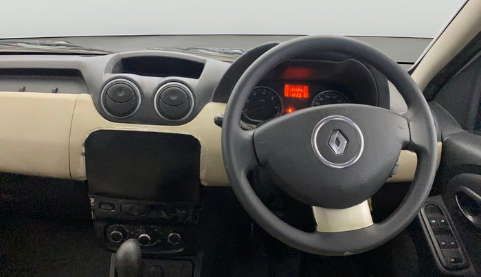 2013 Renault Duster RXL PETROL, Petrol, Manual, 1,35,055 km, Steering Wheel Close Up