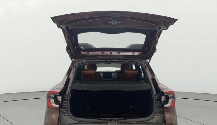 2022 Renault Kiger RXZ MT, Petrol, Manual, 44,890 km, Boot Door Open