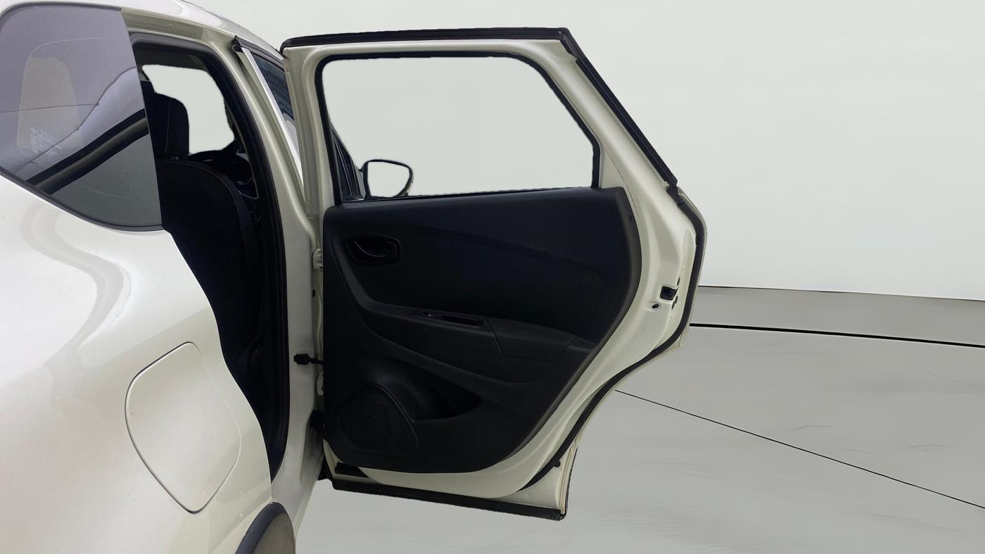 2019 Renault Captur RXE PETROL, CNG, Manual, 90,051 km, RHS Rear Door