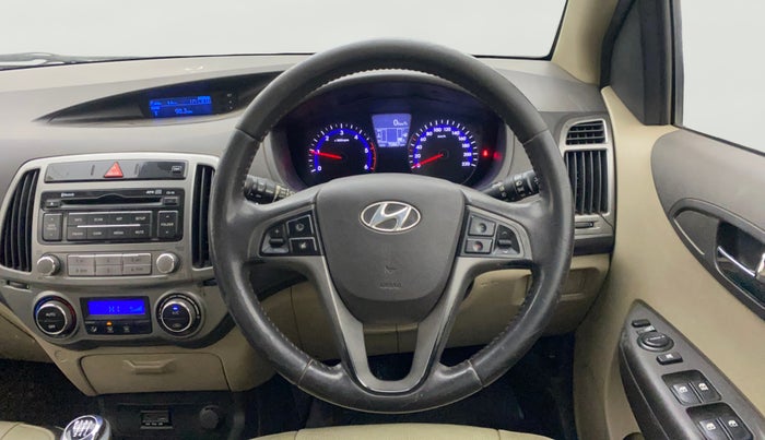 2014 Hyundai i20 ASTA 1.4 CRDI, Diesel, Manual, 72,867 km, Steering Wheel Close Up