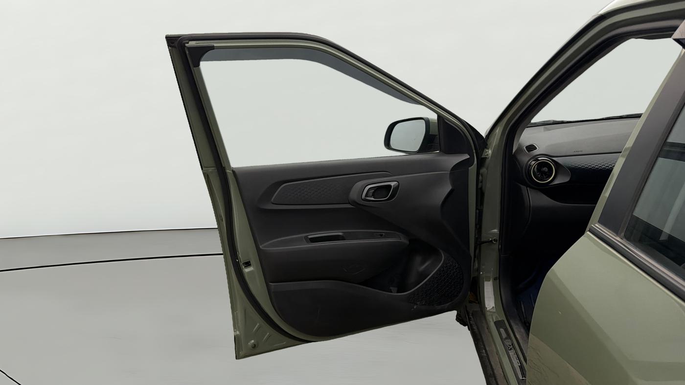 2024 Hyundai EXTER SX(O), Petrol, Manual, 15,106 km, LHS Front Door