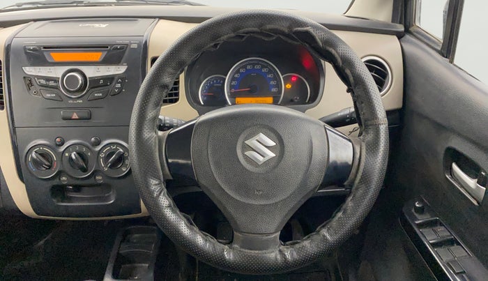 2017 Maruti Wagon R 1.0 VXI, CNG, Manual, 96,069 km, Steering Wheel Close Up