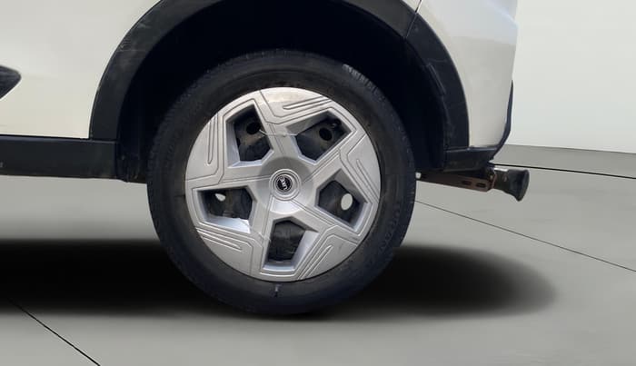 2020 Tata NEXON XM DIESEL, Diesel, Manual, 1,38,241 km, Left Rear Wheel