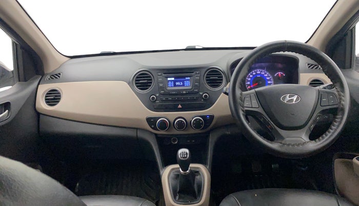 2015 Hyundai Grand i10 SPORTZ 1.2 KAPPA VTVT, Petrol, Manual, 71,729 km, Dashboard