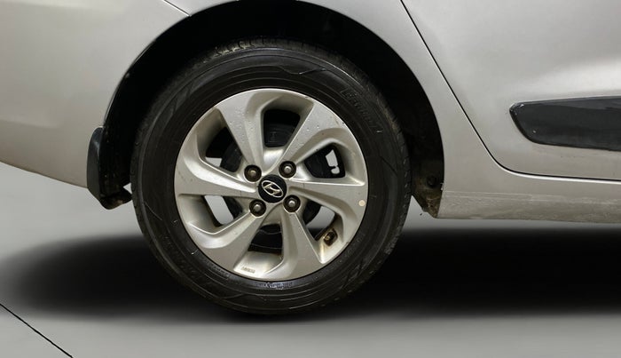2017 Hyundai Xcent SX 1.2, CNG, Manual, 73,466 km, Right Rear Wheel