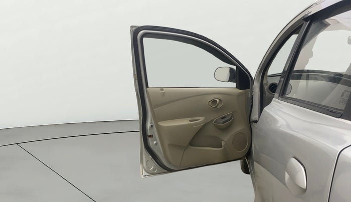 2014 Datsun Go T, Petrol, Manual, 47,056 km, LHS Front Door