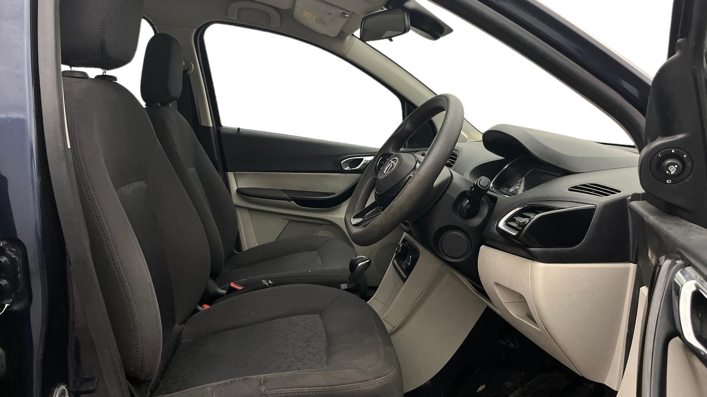 2022 Tata TIGOR XZ PLUS CNG, CNG, Manual, 94,845 km, Right Side Front Door Cabin