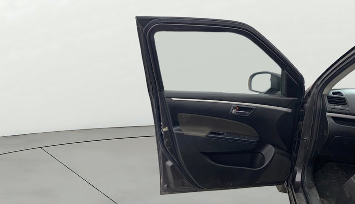 2017 Maruti Swift VDI, Diesel, Manual, 63,742 km, LHS Front Door