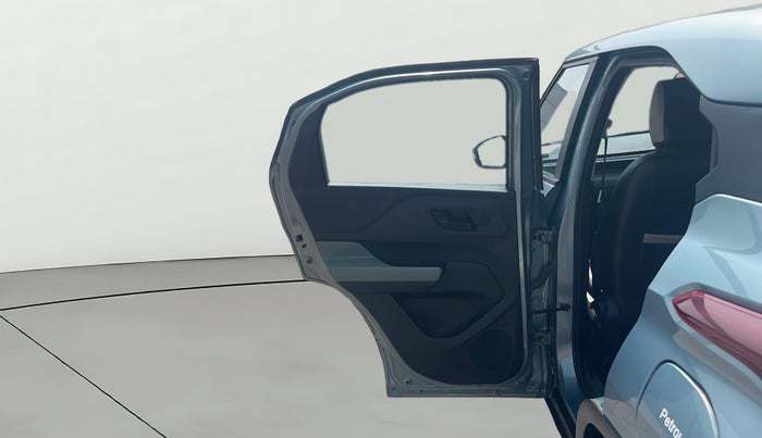 2023 Tata PUNCH ADVENTURE RHYTHM PACK MT, Petrol, Manual, 8,280 km, LHS Rear Door