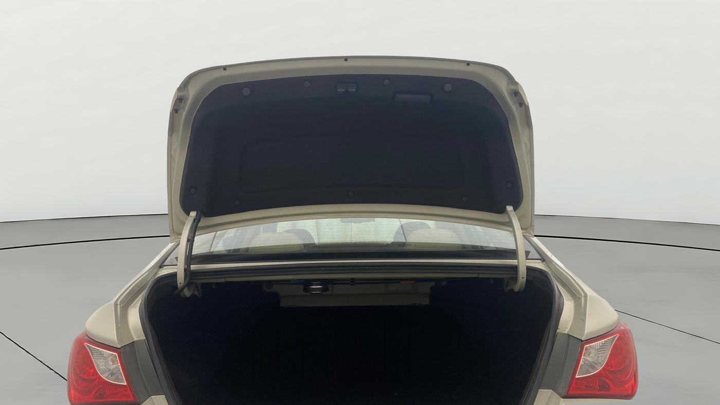 2012 Hyundai Sonata 2.4 GDI MT, Petrol, Manual, 53,260 km, Boot Door Open