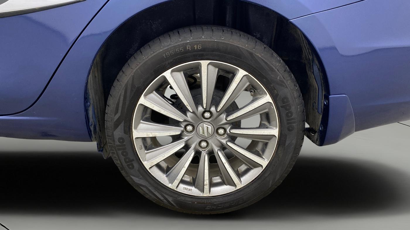 2019 Maruti Ciaz ALPHA  AT 1.5 SHVS PETROL, Petrol, Automatic, 62,464 km, Left Rear Wheel