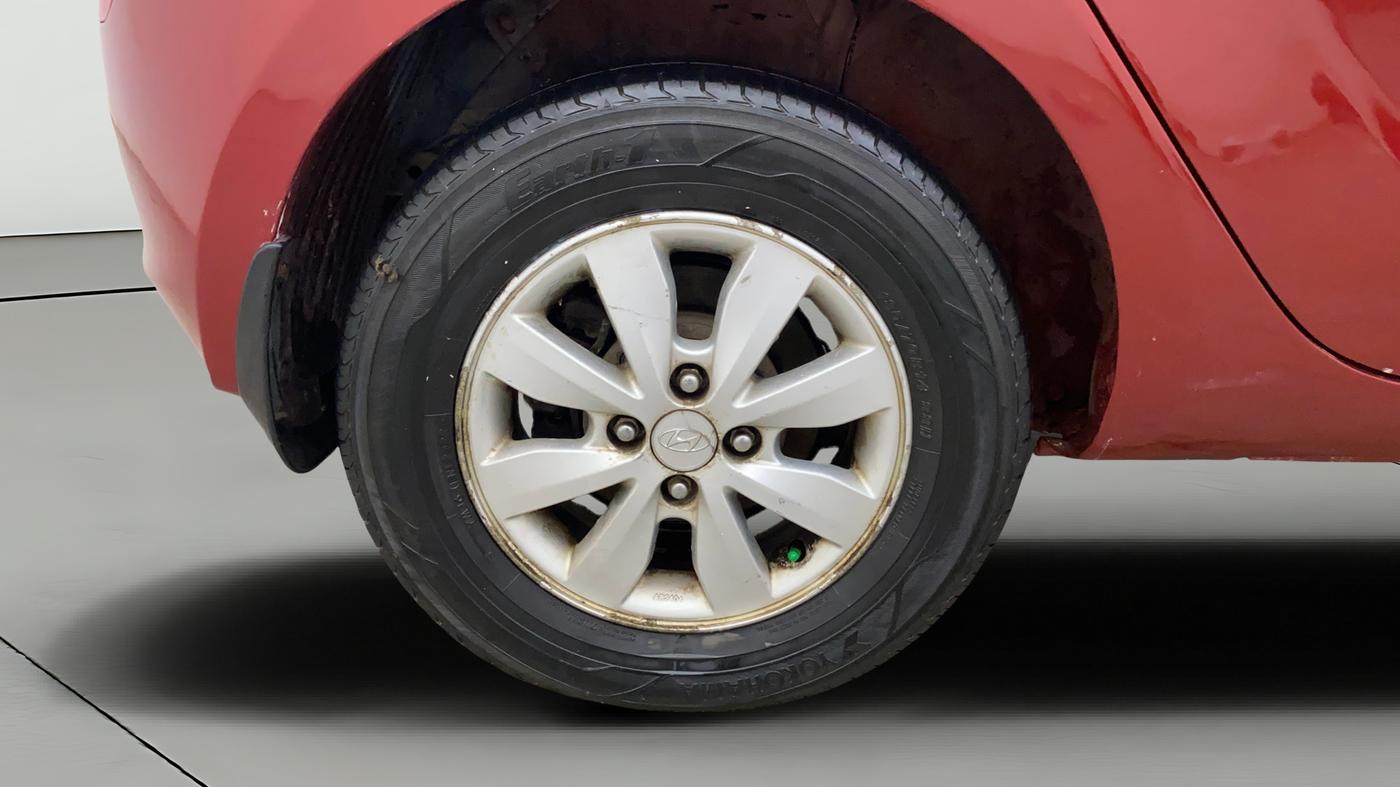 2012 Hyundai i20 ASTA 1.4 CRDI, Diesel, Manual, 1,09,539 km, Right Rear Wheel