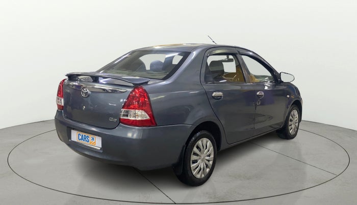 2015 Toyota Etios GD, Diesel, Manual, 1,09,045 km, Right Back Diagonal