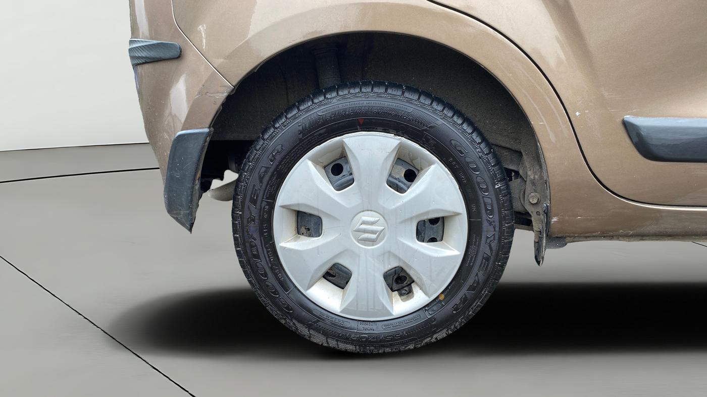 2020 Maruti New Wagon-R VXI (O) 1.0, Petrol, Manual, 15,991 km, Right Rear Wheel