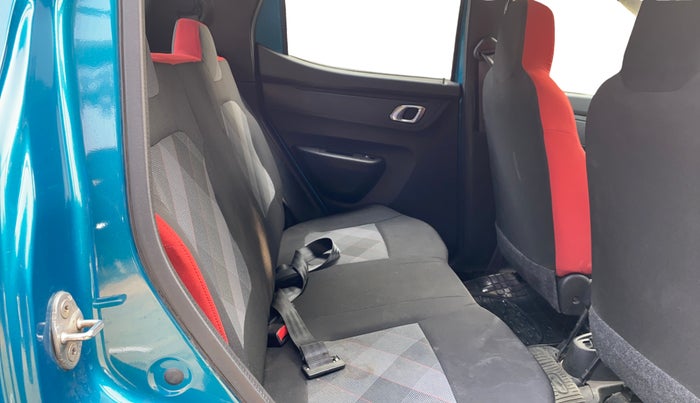 2020 Renault Kwid RXT 1.0 AMT (O), Petrol, Automatic, 55,585 km, Right Side Rear Door Cabin