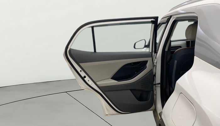 2024 Hyundai Creta E 1.5 PETROL, Petrol, Manual, 20,038 km, LHS Rear Door