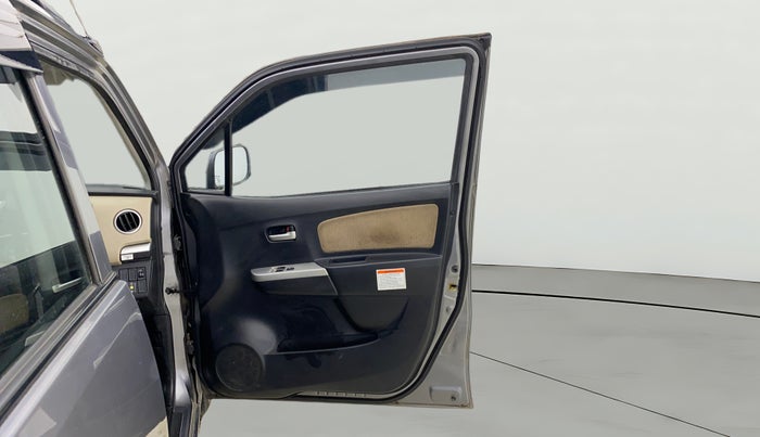 2017 Maruti Wagon R 1.0 LXI CNG, CNG, Manual, 72,753 km, RHS Front Door