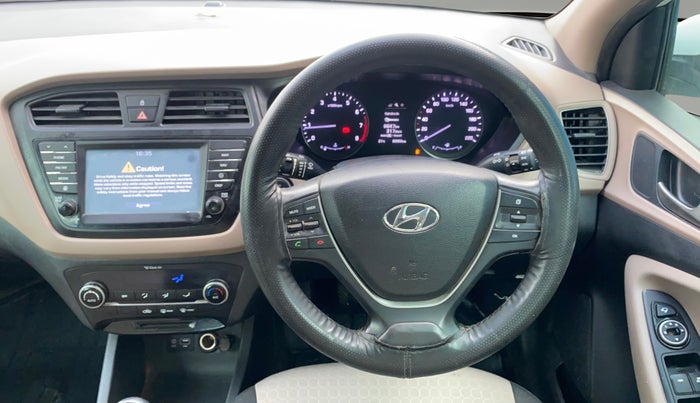 2017 Hyundai Elite i20 ASTA 1.2 (O), Petrol, Manual, 80,814 km, Steering Wheel Close Up