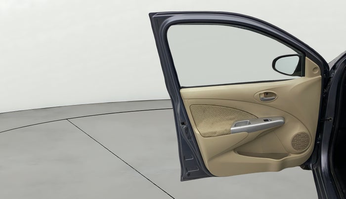 2017 Toyota Etios VD PLATINUM, Diesel, Manual, 37,127 km, LHS Front Door