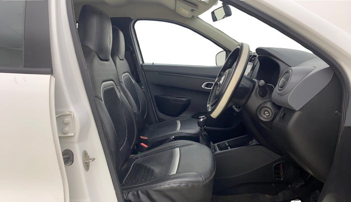 2020 Renault Kwid RXT 1.0 (O), Petrol, Manual, 55,336 km, Right Side Front Door Cabin