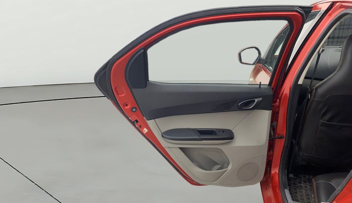 2016 Tata Tiago XT PETROL, Petrol, Manual, 55,817 km, LHS Rear Door