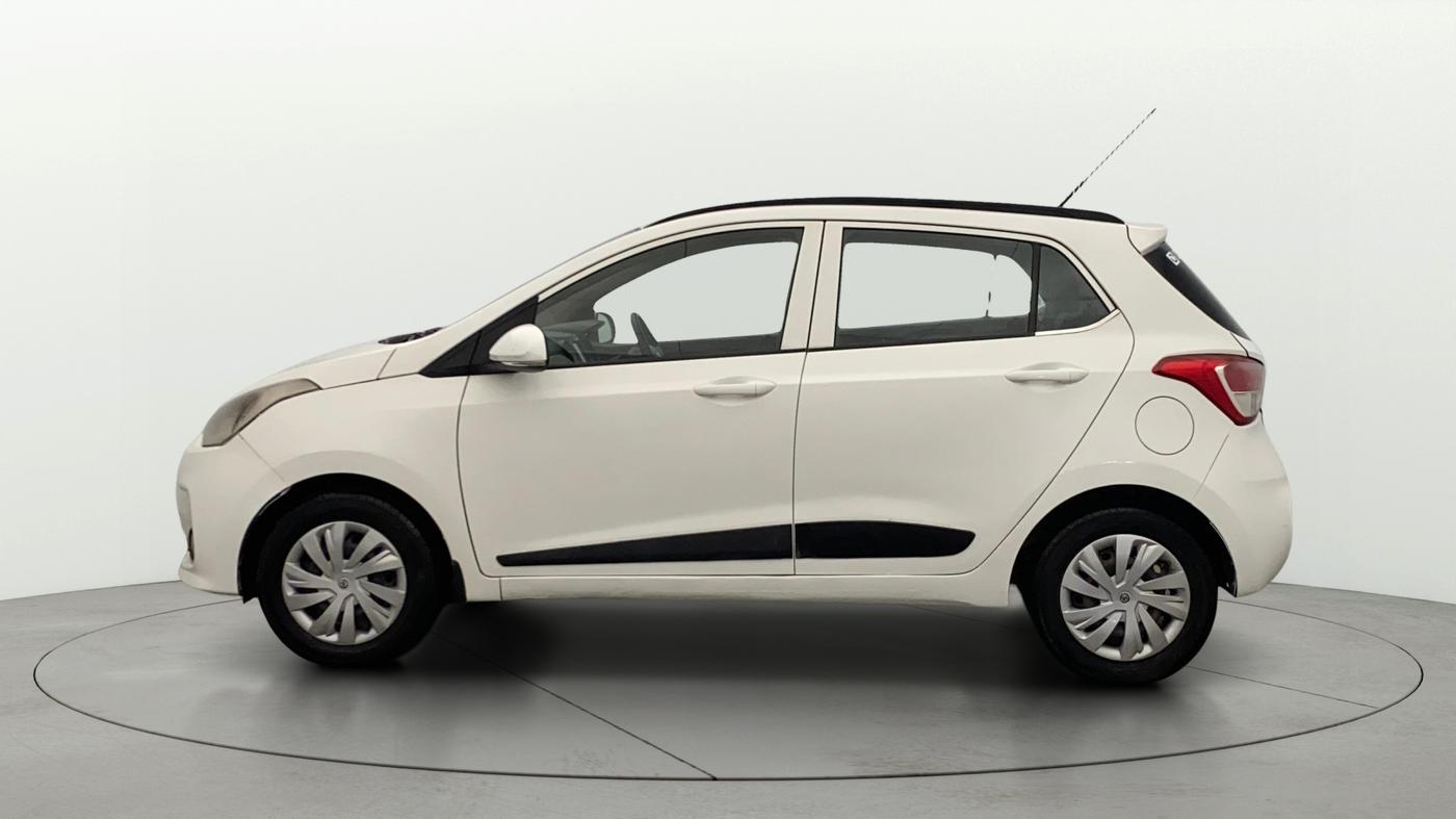 2018 Hyundai Grand i10 SPORTZ 1.2 KAPPA VTVT, Petrol, Manual, 1,12,798 km, Left Side