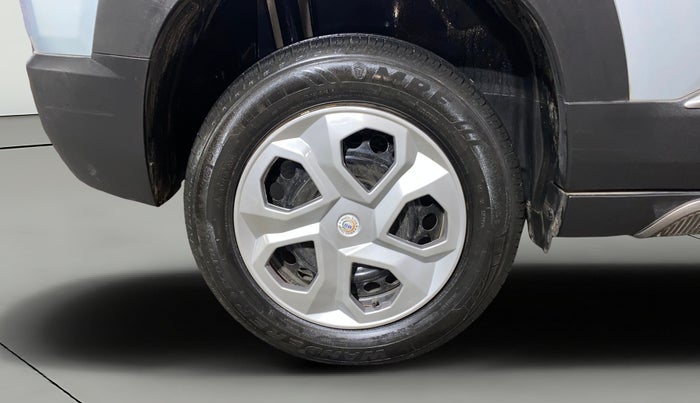 2024 Maruti BREZZA VXI AT SMART HYBRID, Petrol, Automatic, 5,003 km, Right Rear Wheel