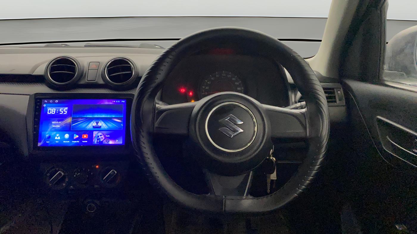 2018 Maruti Swift LXI, Petrol, Manual, 1,19,315 km, Steering Wheel Close Up