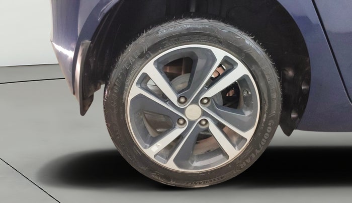 2023 Tata ALTROZ XZ DIESEL, Diesel, Manual, 25,207 km, Right Rear Wheel