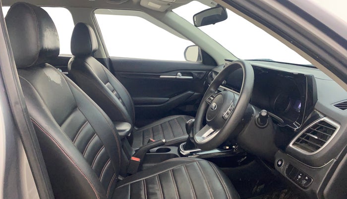 2020 KIA SELTOS HTK PLUS 1.5 DIESEL, Diesel, Manual, 48,983 km, Right Side Front Door Cabin