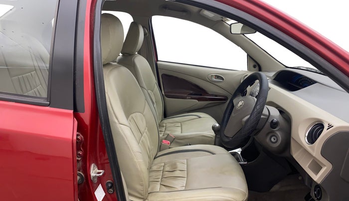 2013 Toyota Etios G, Petrol, Manual, 77,351 km, Right Side Front Door Cabin