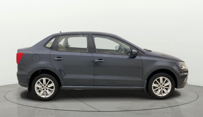 2017 Volkswagen Ameo HIGHLINE1.2L, Petrol, Manual, 1,30,371 km, Right Side View