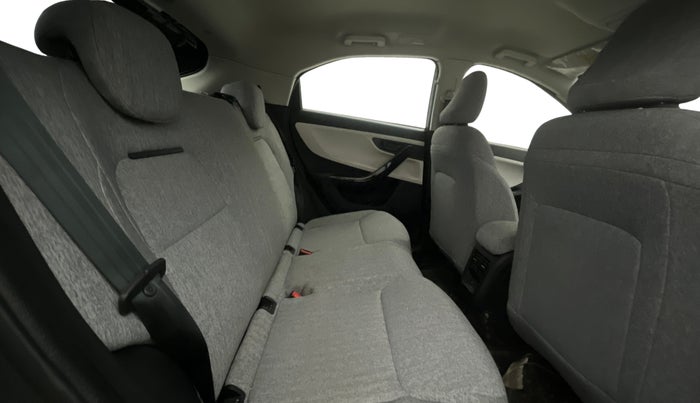 2025 Tata Curvv Pure Plus 1.2 Petrol 6MT, Petrol, Manual, 663 km, Right Side Rear Door Cabin