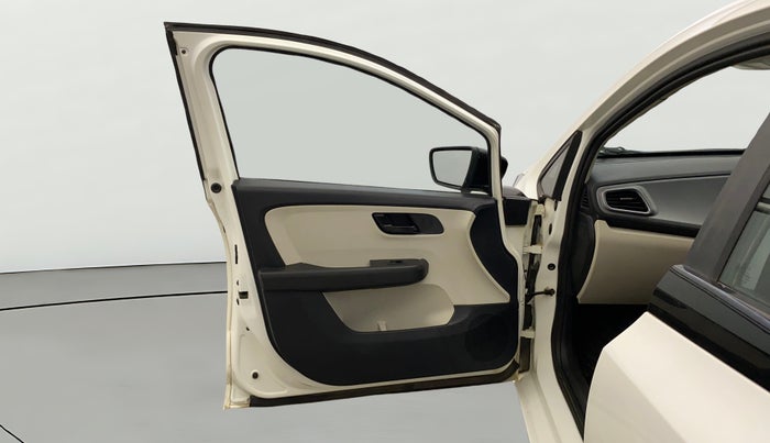 2024 Tata ALTROZ XM PLUS SUNROOF CNG, CNG, Manual, 16,493 km, LHS Front Door