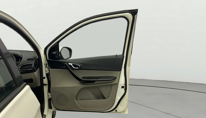 2019 Tata Tiago XZA PLUS PETROL, Petrol, Automatic, 71,025 km, RHS Front Door