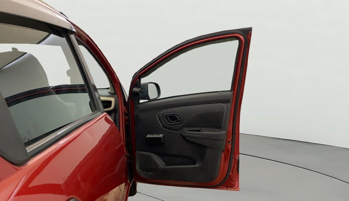 2021 Datsun Redi Go A, Petrol, Manual, 23,634 km, RHS Front Door