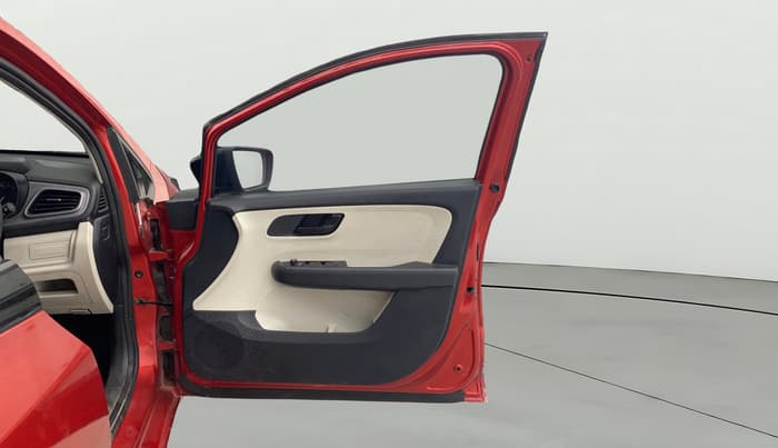 2021 Tata ALTROZ XM PETROL, Petrol, Manual, 53,015 km, RHS Front Door