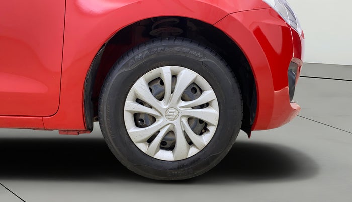 2020 Maruti Swift VXI AMT, Petrol, Automatic, 24,651 km, Right Front Wheel